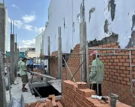 Xây tường 10 hay 20? Bóc trần chiêu trò rút ruột gạch của thầu cỏ