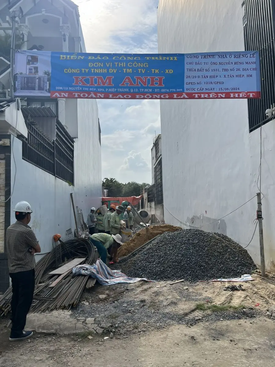 X&acirc;y nh&agrave; phố 1 trệt 2 lầu&nbsp;tại x&atilde; T&acirc;n Hiệp, H&oacute;c M&ocirc;n