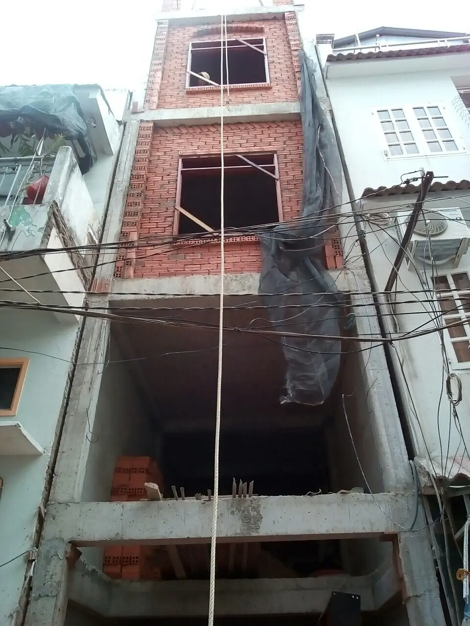 Ho&agrave;n thiện nội ngoại thất nh&agrave; phố t&acirc;n cổ điển 341 Lạc Long Qu&acirc;n Quận 11 Kim Anh