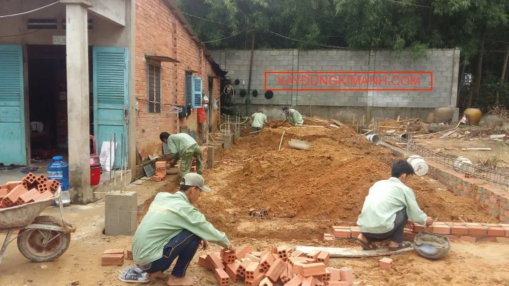 Giai đoạn thi c&ocirc;ng m&oacute;ng