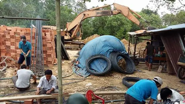 C&ocirc;ng t&aacute;c chuẩn bị v&agrave; Thi c&ocirc;ng phần m&oacute;ng